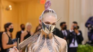 Grimes Appears To Shade Elon Musk By Agreeing With Olivia Rodrigo’s Biggest Dating Red Flag